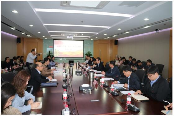 银河集团(galaxy)开展“加强非公党建，更好引领企业发展”主题党课学习活动